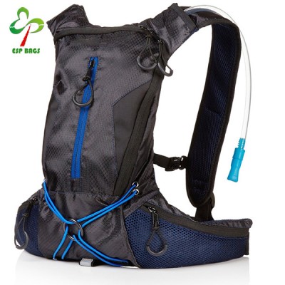 2017 new fashion design 1.5L high quality hydration bladder water bag for men